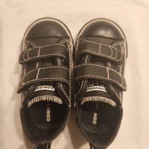 Black converse with white stitching  leather  size 5